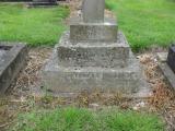 image of grave number 911647